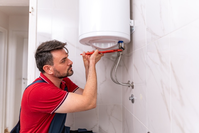 Key water heater regulations every homeowner should know for compliance safety and efficiency